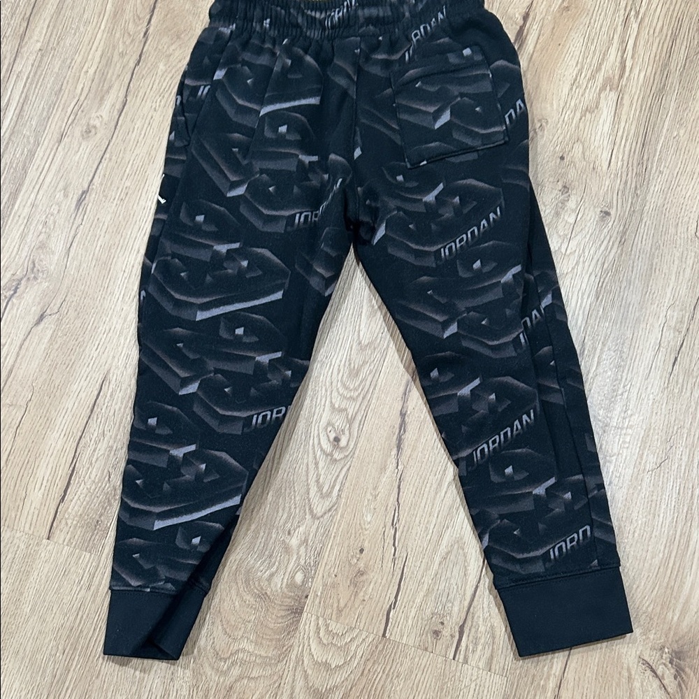 Jordan Kids Black Patterned Joggers - Picture 5 of 5